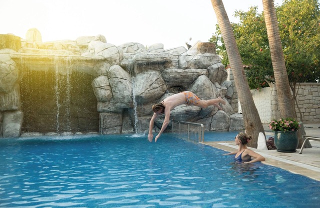 FIVE DIAMONDS HOTEL