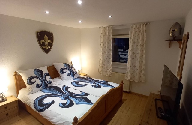 Forest and castles in the middle of nature await you 🌳🏰