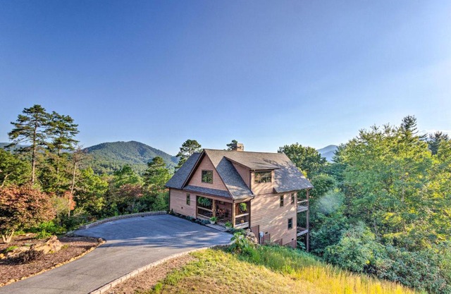 Franklin Cabin in Nantahala National Forest!