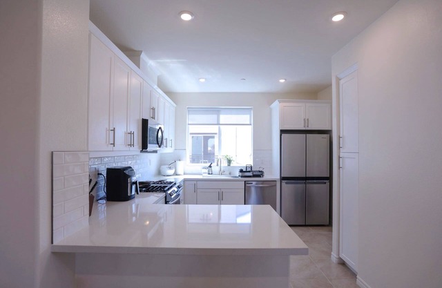 Fresh Nest Near 210&10&57 CMC