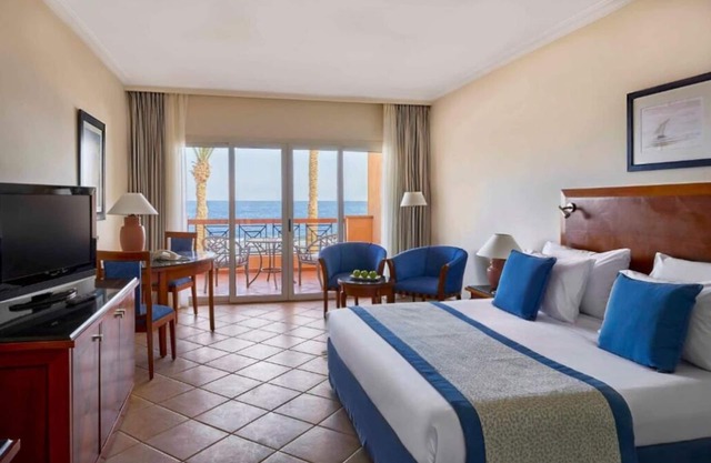 From Pool Views to Deep Dives | Relax, Rejuvenate, Repeat, 4 Sea-view Rooms