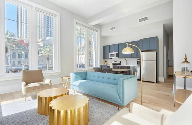 Full Hotel | Steps to French Quarter & Best Dining | Prime Canal St Location