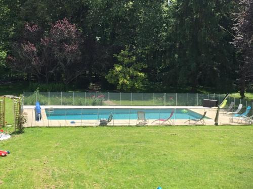 Gîte calme avec piscine partagée et jardin en Touraine - FR-1-381-393