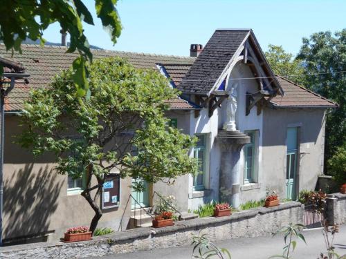Gîte de charme pour 14 pers, animaux admis, Montagne Bourbonnaise - FR-1-489-343
