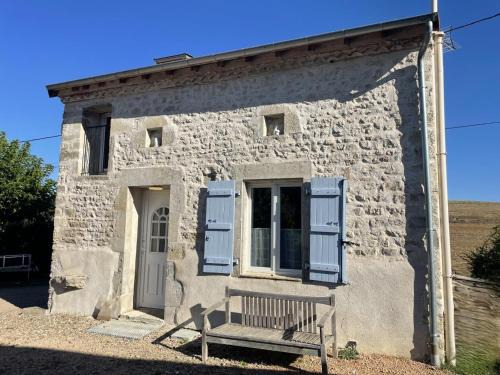 Gîte de charme pour 2 pers. à Bellenaves, animaux admis - FR-1-489-595