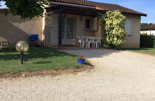Gîte Le Lierre en Périgord Noir Dans Village Familial de 6 Gîtes Près de Lascaux