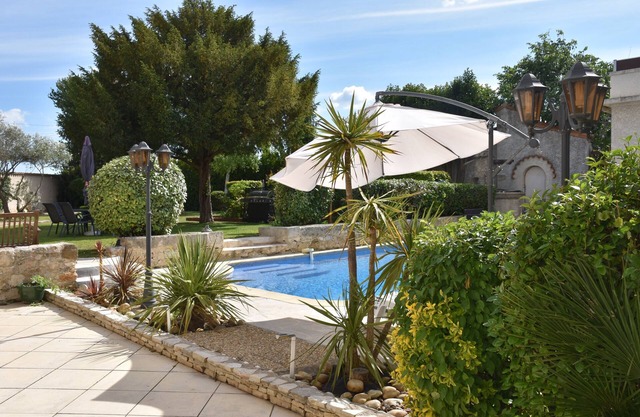 Gîte Lucas 4 pers. piscine et clim à Sommières - Calm, nature & traditions !