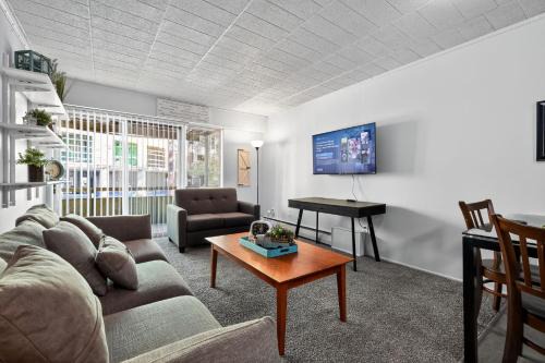 Game Day Ready Steps to Big House, U-M Campus & UM Hospital