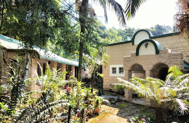 Garden of Eden Cottages and Guest House