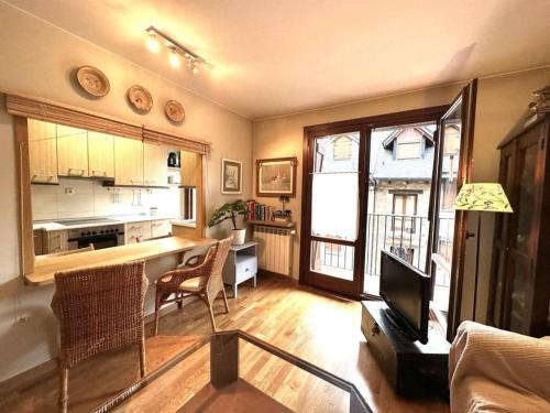 Gaudioso by Cardi Suites