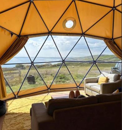 Glamping Pod - Sleeps 4 - Pets - Parking