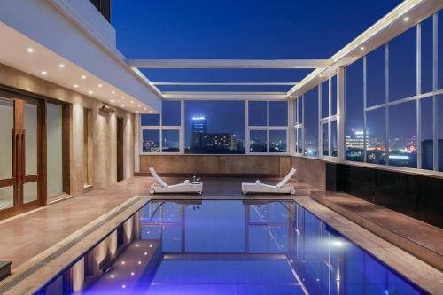 Golden Tulip City Centre Gurgaon