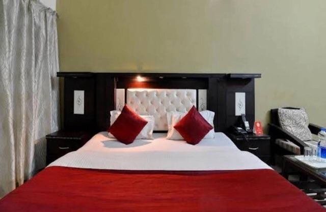 Goroomgo Shree Ganapati Premium