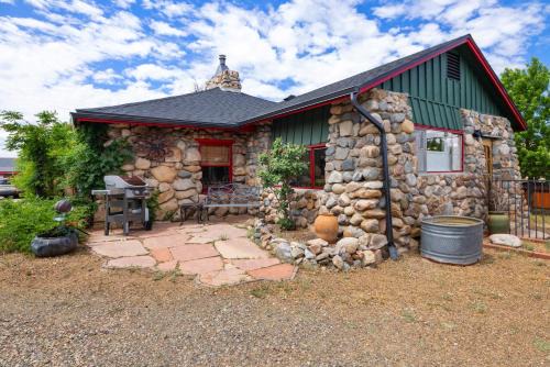 Granite Dells 1-br House Timeless Dcor Trails