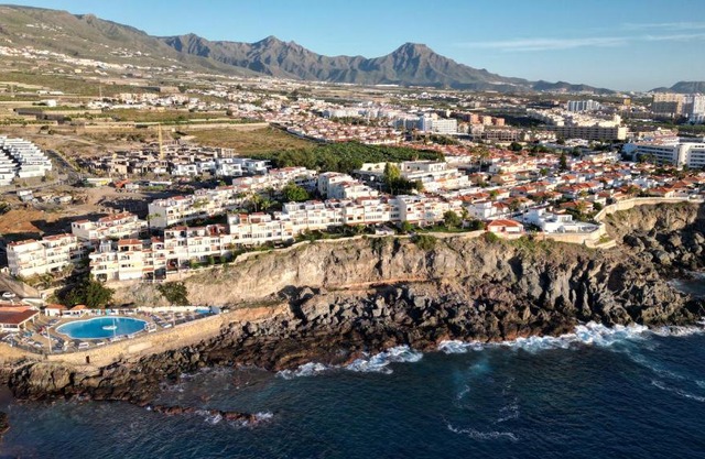 Great oportunity Costa Adeje Holiday apartment first sea line Free Wifi