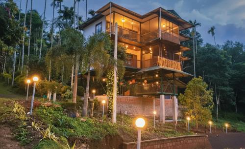 GreensVista Pool Wayanad AC Pillar Homestay near Natural Stream and Amazing View