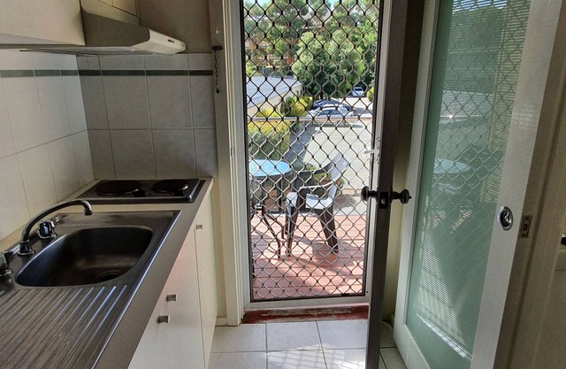 Griffith Studio Canberra - free parking