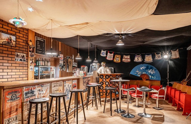 Guest House 'Festsaal' with Private Terrace and Private Garden