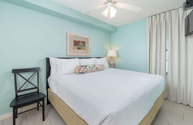 GULF FRONT Hotel Suite! It is just like a CONDO! Phoenix Hotels