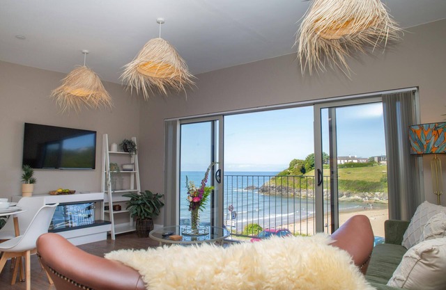 Gwyn For Beach Apartment, Aberporth