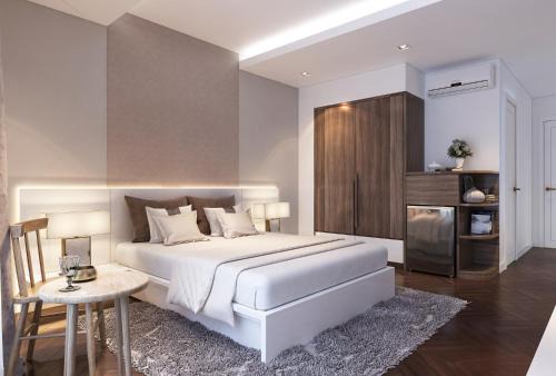 HA NOI HOTEL near Tan Son Nhat Airport - FREE Airport Pick-Up and Drop-Off Available 24 Hours a Day
