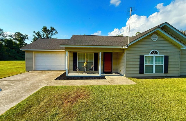 Handicap Accessible 3BR Getaway – Near Beaufort, Hilton Head, & Savannah