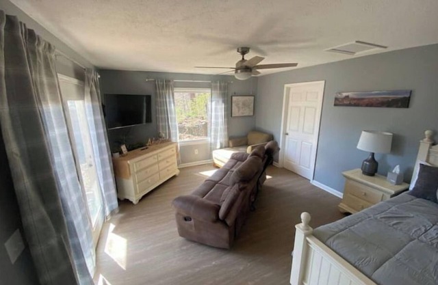 Hanover Haven 3 BR/2 Bath