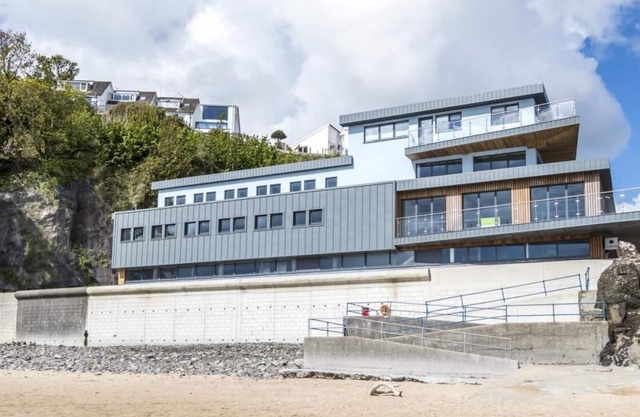 Harbour Stays - The Marine Centre