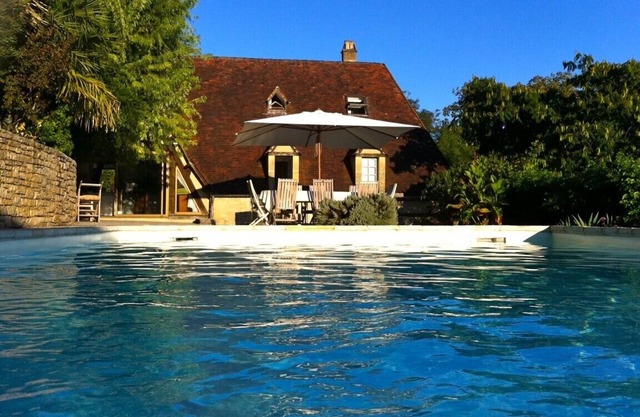 Heart of Périgord noir 8-person house, breathtaking view, private pool