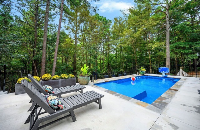 Heated Pool | Secluded | Dog Friendly | Hot Tub