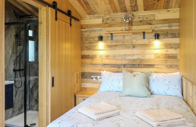 Hen's Hideaway