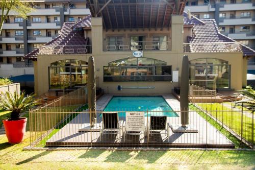 Hideout Hotel Apartment