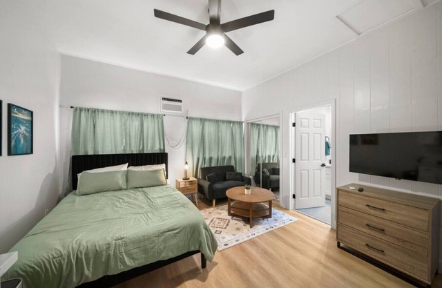 Hilo Haven - Studio Home Hideout
