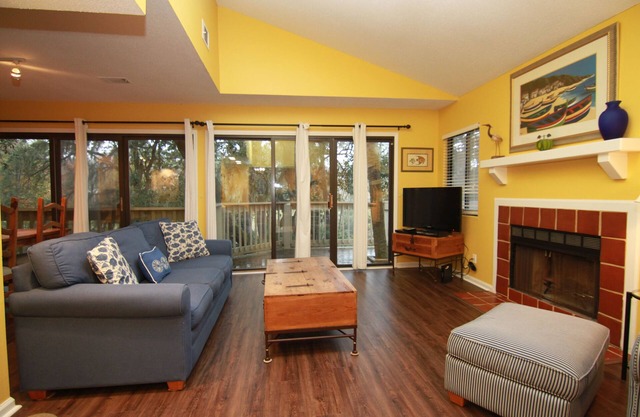 Hilton Head Retreat-Beach, Golf, Bike & Tennis