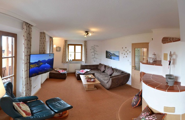 HOAMATGFUI - Apartments Haus Sonnbichl, Josef and Martina Greipl