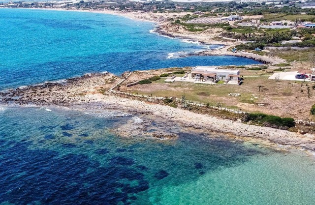 Holiday house Portopalo di Capo Passero for 1 - 6 persons with 3 bedrooms - Holiday house