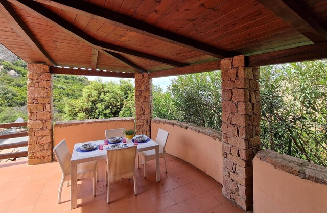Holiday apartment Costa Paradiso for 1 - 4 persons with 2 bedrooms - Row house