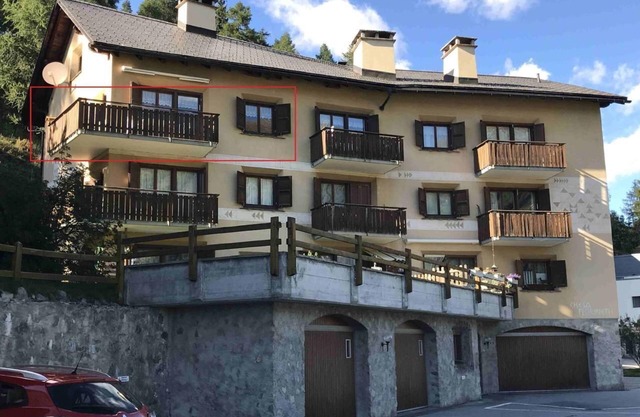 Holiday apartment Samedan for 1 - 4 persons with 2 bedrooms - Holiday apartment