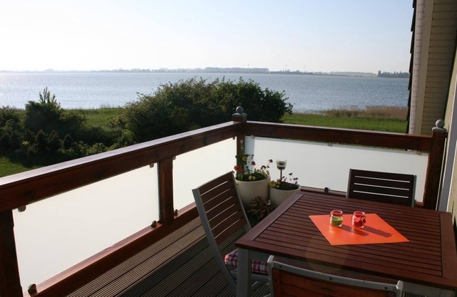 Holiday flat Boddenblick in Vieregge