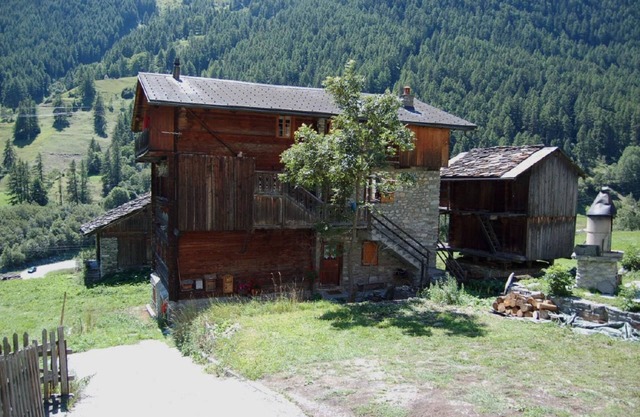 Holiday flat "Camp de base Evolène