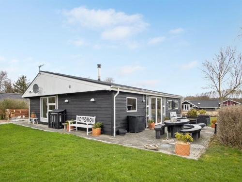 Holiday Home Kjartan - 32m to the fjord by Interhome