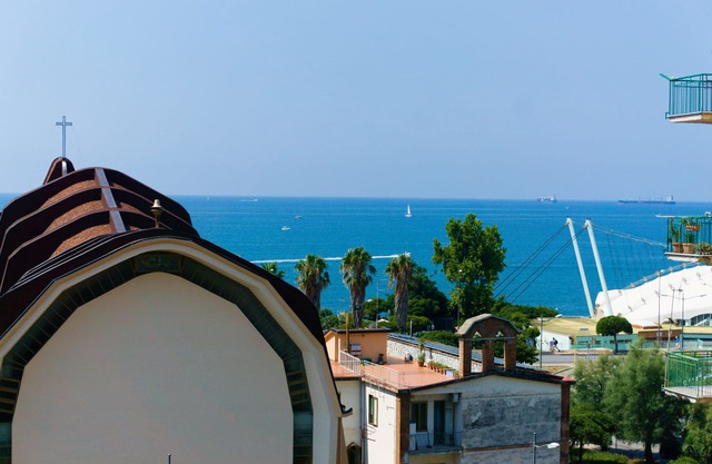 Holiday Home Neverending Sea: apartment with sea view in the center of Salerno