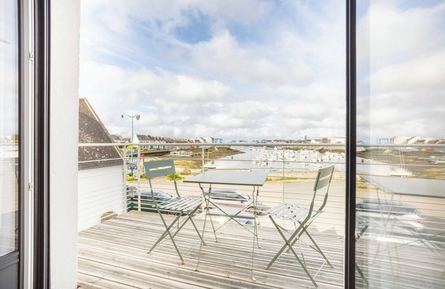 Holiday Home 'Ti Penn Ar Porz - Vue Port' with Sea View, Private Terrace and Wi-Fi