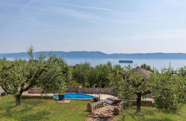 Holiday House Istria with Private pool and Beautiful Sea View