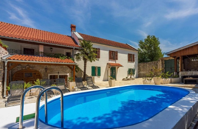 Holiday house Tribalj for 2 - 10 persons with 5 bedrooms - Holiday home