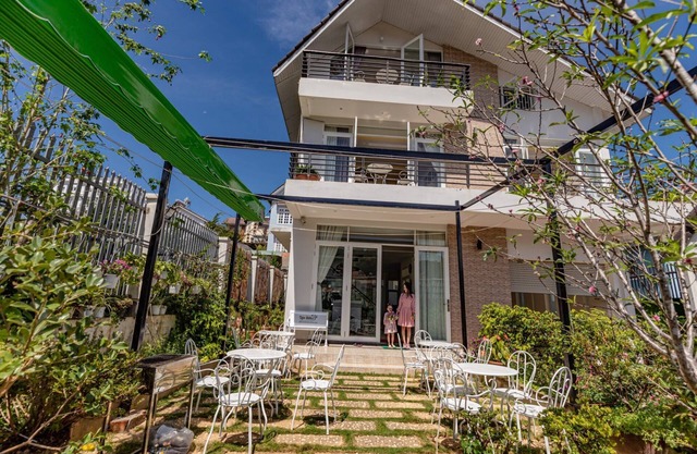 Homestay Dinh Bảo Đại, view đẹp, rừng thông rừng hồng