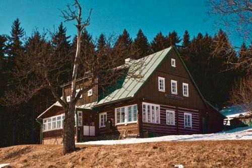 Horská chalupa u skiareálu