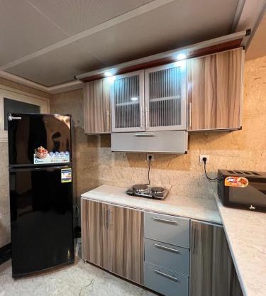 Hotel APT in Maadi 2rm see full Nile&pyramid