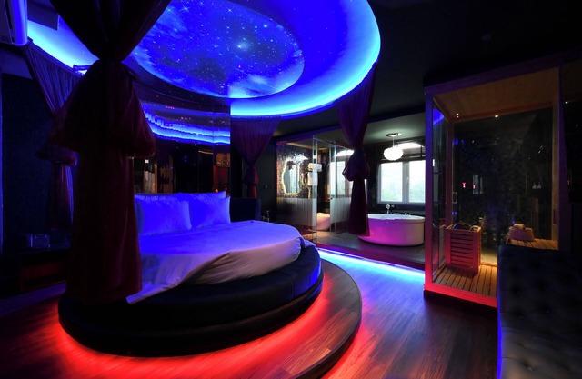Hotel Lamour