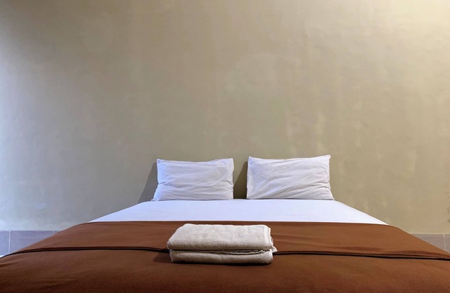 Hotel O Athirah Kost Near Permandian Wisata Istana Mappala